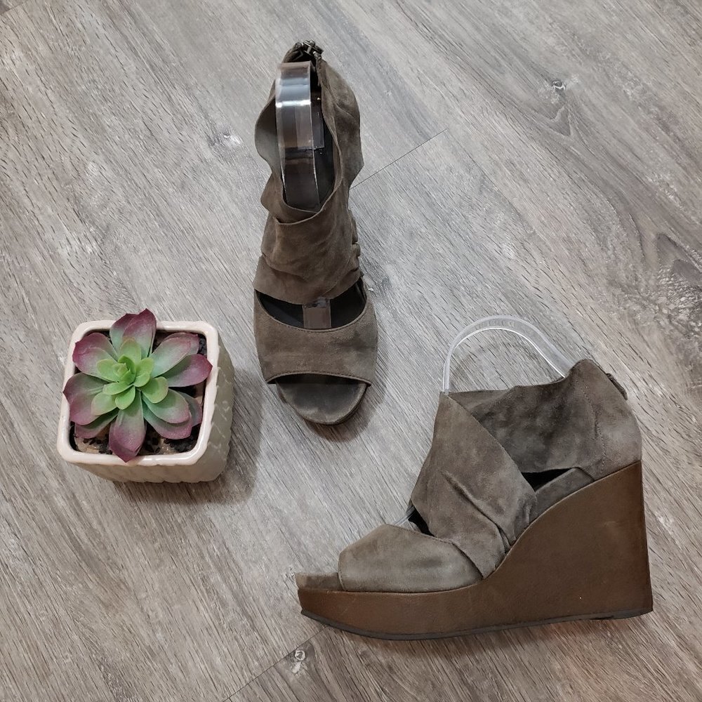 Eileen Fisher Nubuk Leather Wedge Platform Sandal Grey 38